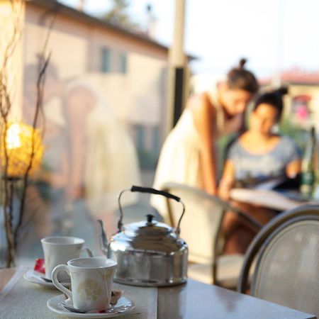 Holiday Rooms Antica Badia Volterra Luaran gambar